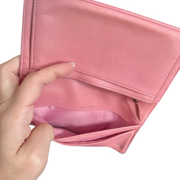 Chanel Pink Camellia Flower Embossed Long Bifold Wallet with Box - Picture 6 of 10